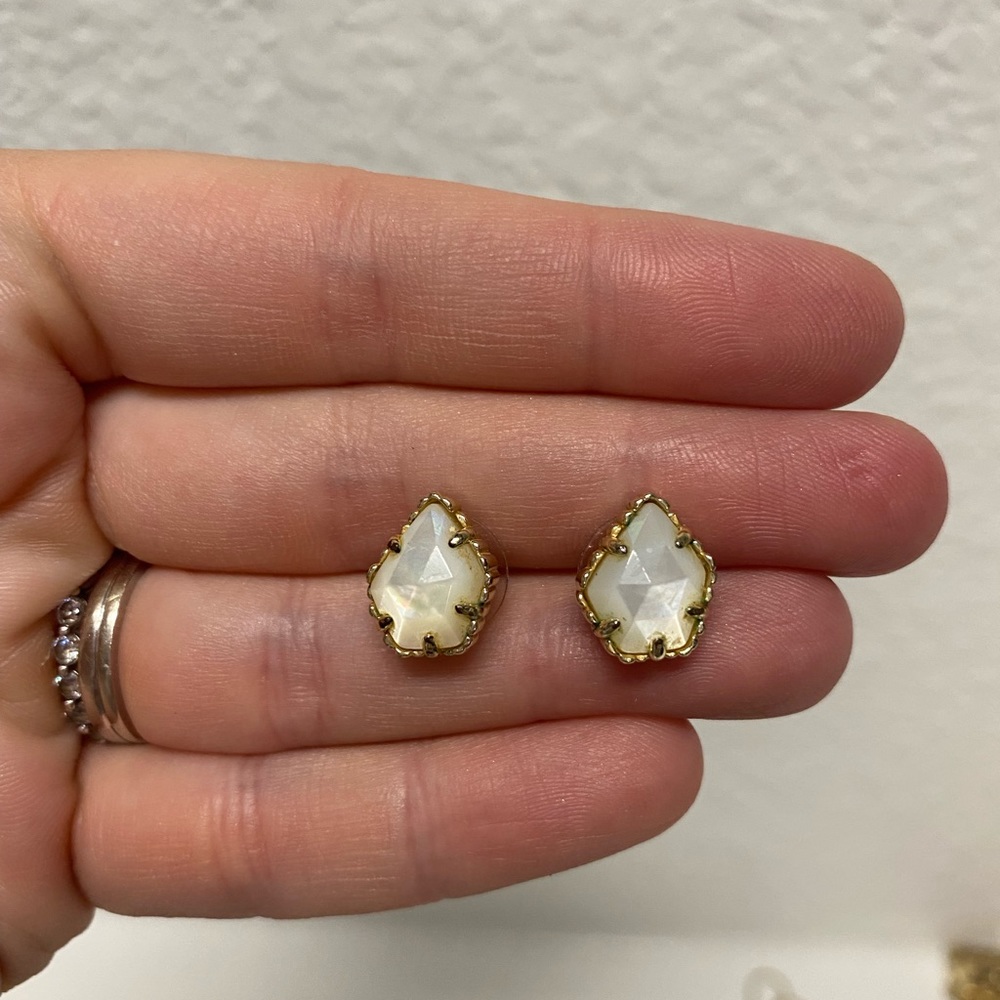 Kendra Scott Tessa Stud Earrings